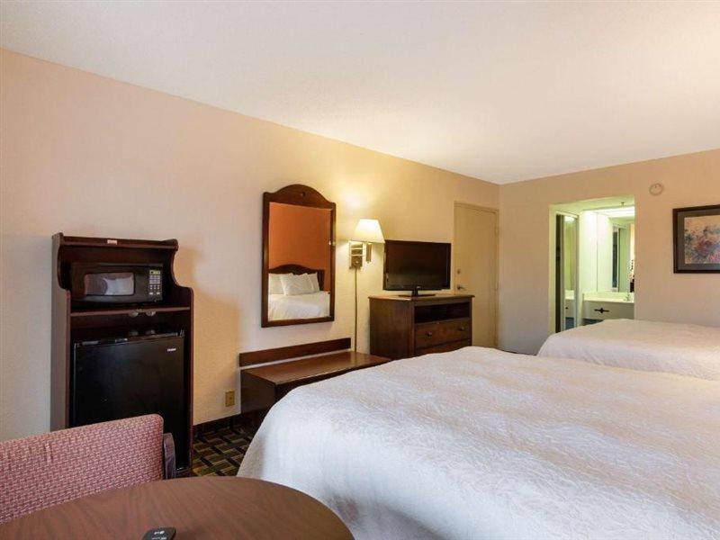 Dublin Inn And Suites Kültér fotó